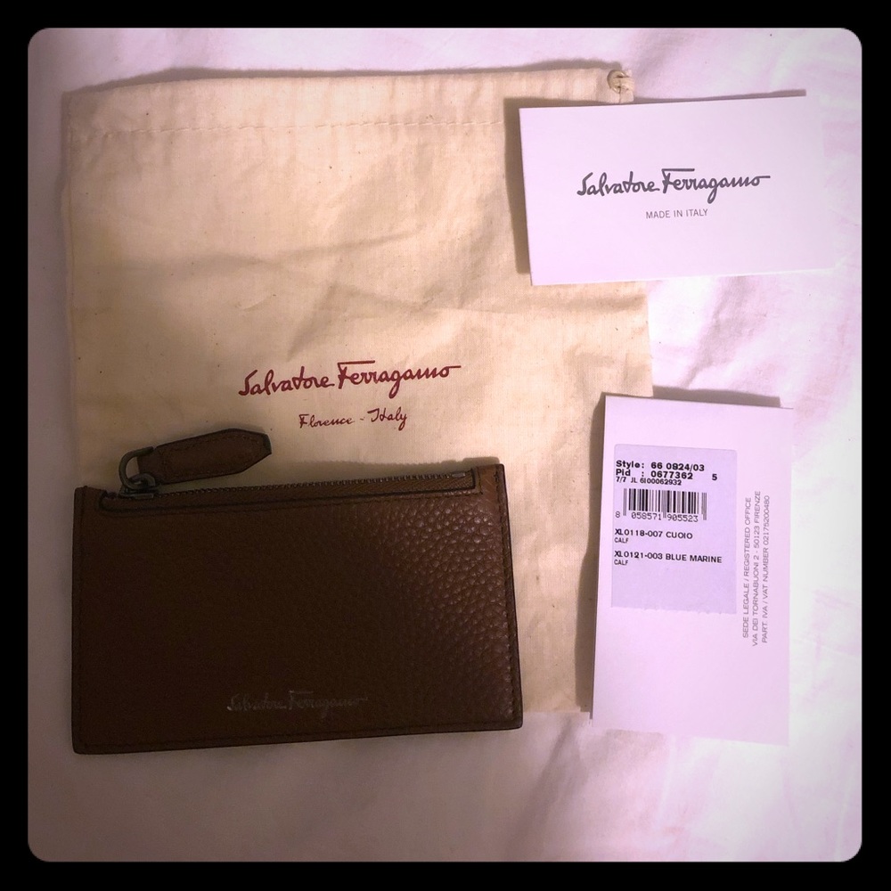 New Salvatore Ferragamo Signature Cardholder Pouch